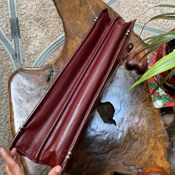 Vintage Italian Leather Briefcase - Picture 6 of 10
